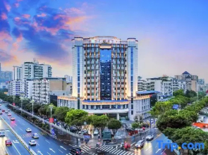 LanOuShangPin Hotel (Wuyue Plaza Huaxi Guang'an Hospital)