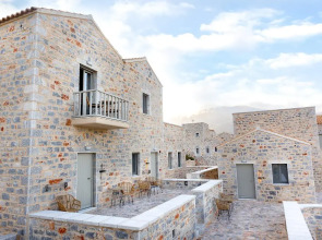 Armantanis Luxury Suites