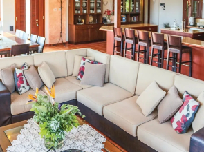 Stunning Home in Houdetsi,heraklio With 6 Bedrooms, Internet and Outdoor Swimming Pool