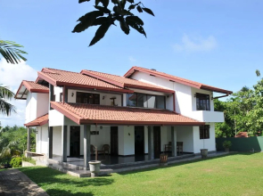 Villa 42 by Tree