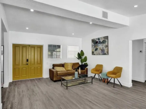 Spacious Home With Heated Pool