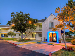 Motel 6 San Diego, CA - North