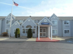 Microtel Inn & Suites by Wyndham Albany Airport