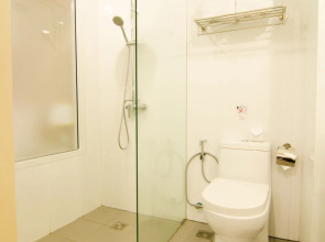 Mirage Express Patong Phuket Hotel