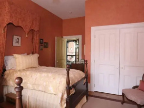 Penstowe Bed & Breakfast