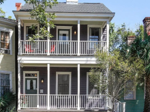 Historic 4BR w/Fenced Yard in the Victorian District Home