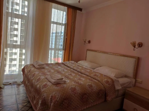 Apartment on Sherif Khimshiashvili Street 15b