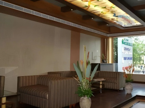 Hotel Green Palace