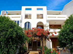 Apartamentos Camels Spring