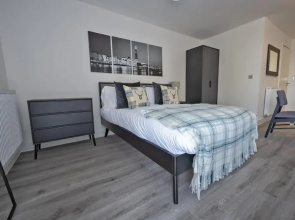 Seven Living Ashford - Luxury Studio Apartment