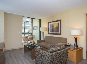 Landis Hotel and Suites