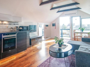 Stunning Apartment in Klintehamn With Wifi