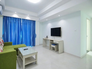 Elan Hotel Sanya First Market