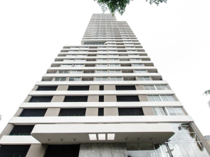 Private 5 Star 1 Bedroom Apartment on SkyTower