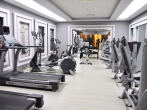SUNRISE Holidays Resort (Adults Only)