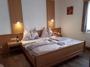 Lungau Apartment - Ferienwohnung Haus Esl