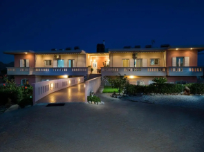 Skamagkas G. Apartments