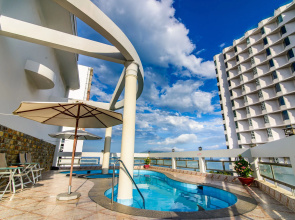 Asia Paradise Hotel