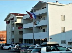 Cosy Apartment in Zadar With Balcony