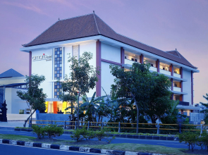 Amaris Hotel Sunset Road