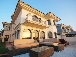 Kennedy Towers - Frond L Villa