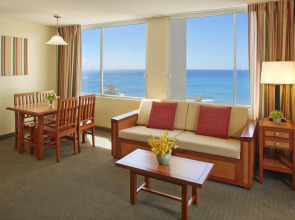 Pacific Monarch Hotel