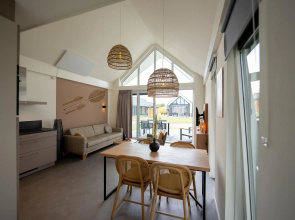 Sunny Zeeland Hideaway