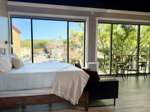The Benjamin Hotel