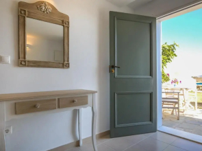 Antoninis Village Complex