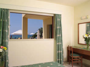 Panas Holiday Village