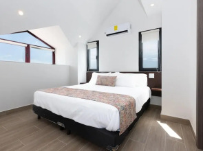 The Travelers Condo by Acomodo