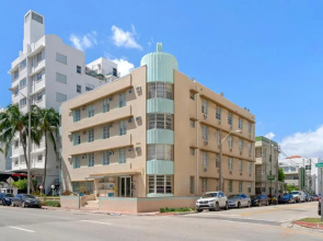 The Madison South beach Suites