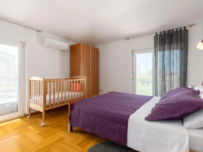 Nice Home in Porec With Wifi and 2 Bedrooms