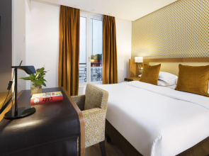 Hotel Le Six