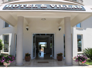 The Prince Inn Hotel & Villas