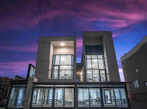 Yeosu Wellstay Pool Villa