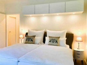 Kaiserreich II - Styrian Hideaway (Adults Only)