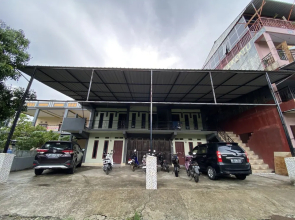 OYO 93414 Wisma Ratu Syariah Near SMP Negeri 2 Watang Pulu