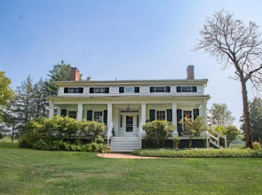 The Neighbour House B&B