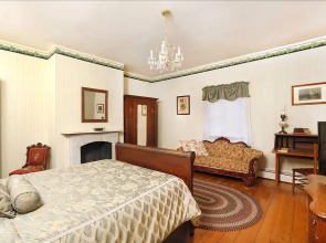 The old Court bed and Breakfast