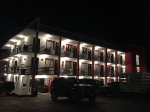 Hotel El Descanso Inn