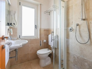 Hotel City Beach Resort