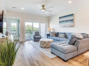 Walk to the Waves: Coastal Kure Beach Retreat
