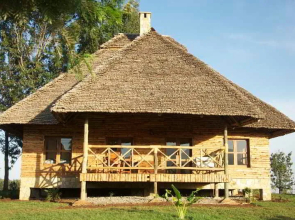 Ziwani Lodge