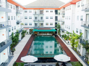HARRIS Hotel & Residence Riverview Kuta Bali