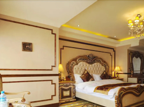 Chongqing Shengteng Yiran Hotel