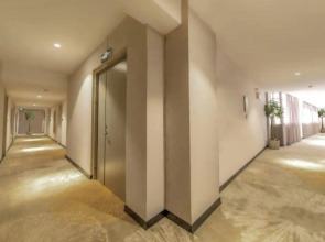 Jinhuang Future Hotel