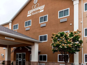 EverSpring Suites