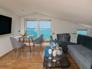Seaview Modern Loft - Seaview Modern Loft
