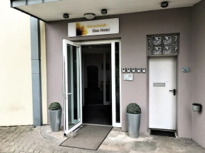 SMARTY Airport Cologne Hotel